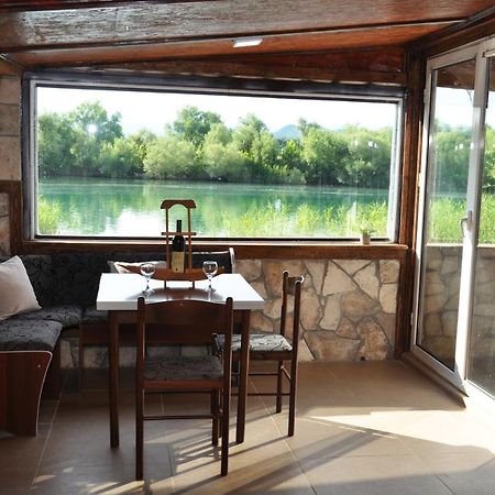 Skadar Lake House Вирпазар Екстериор снимка