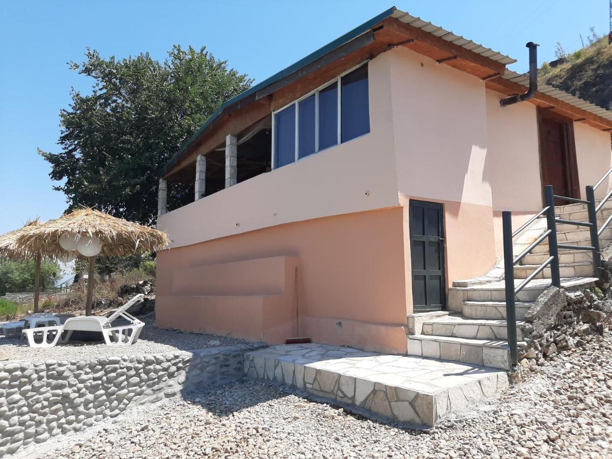 Skadar Lake House Вирпазар Екстериор снимка