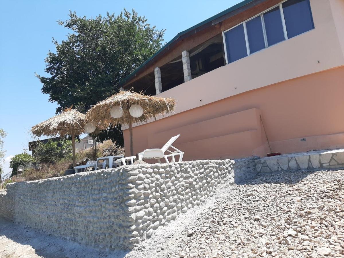 Skadar Lake House Вирпазар Екстериор снимка