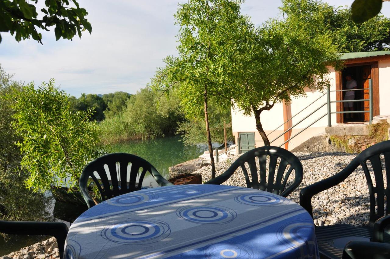 Skadar Lake House Вирпазар Екстериор снимка