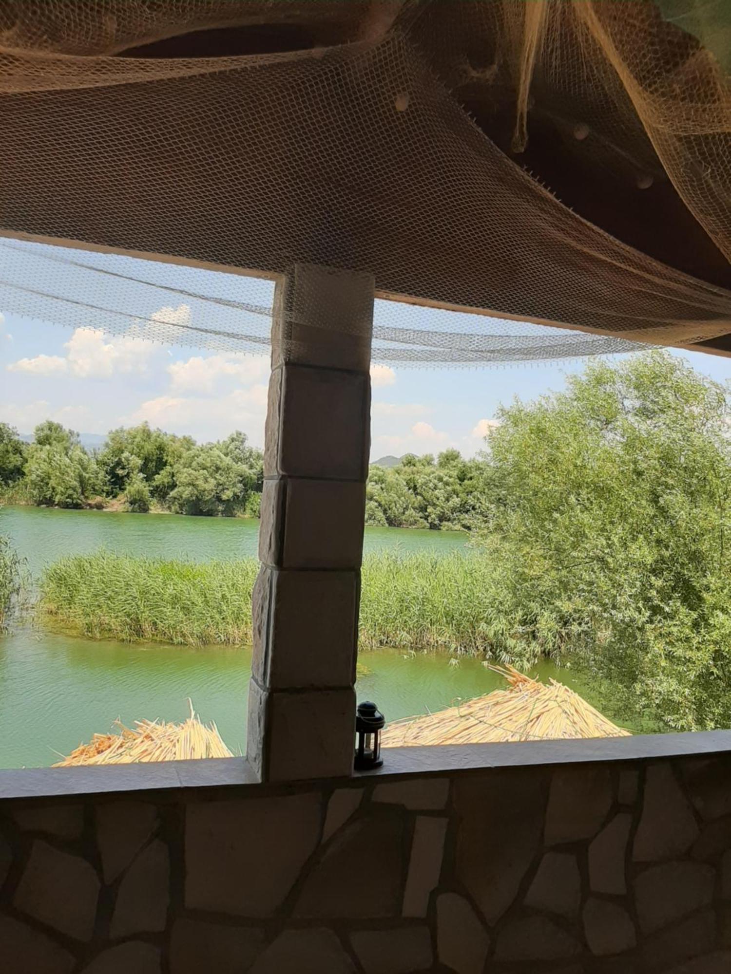 Skadar Lake House Вирпазар Екстериор снимка